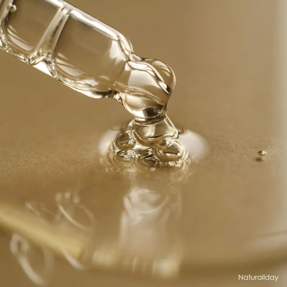 Sérums & soins ciblés bio pour une peau rééquilibrée et lumineuse