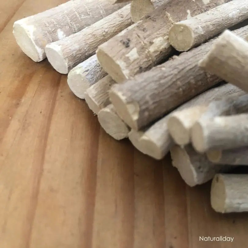 Siwak naturel – Bâton d’arak pour dents blanches et haleine fraîche