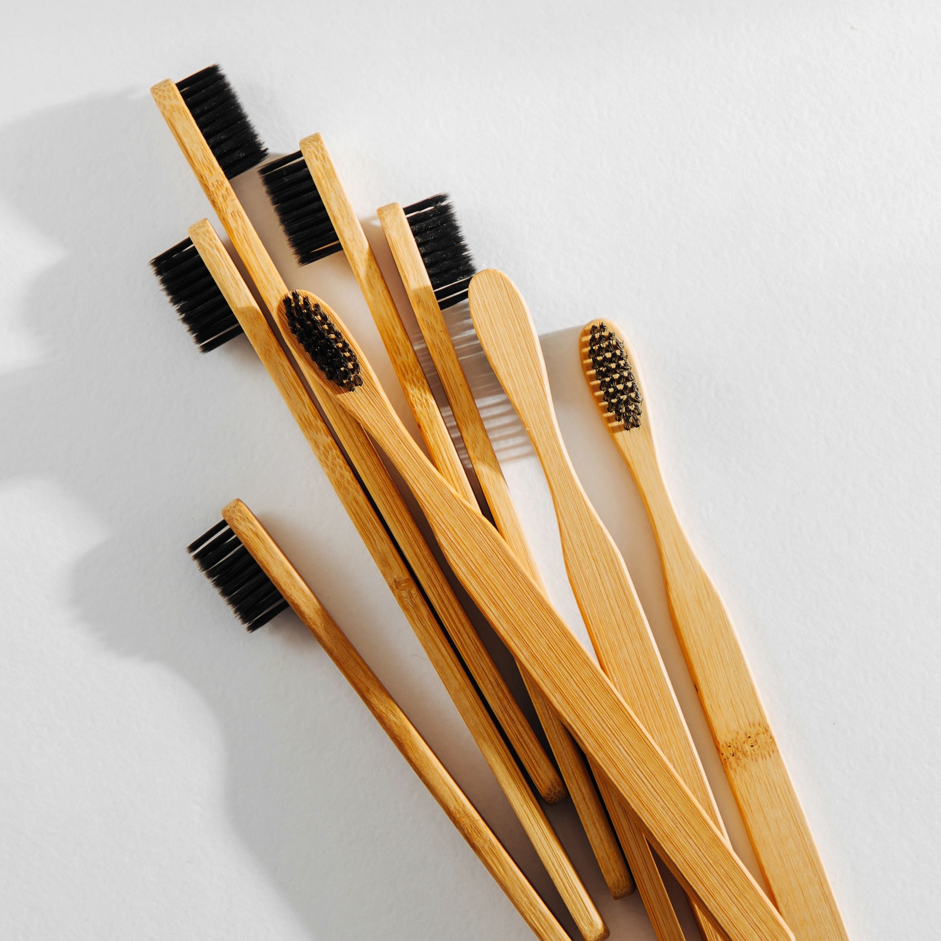 Brosse à dents bambou et charbon
